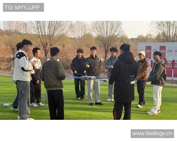 以竞技体育团队为核心打造高效协作模式提升运动员综合素质和团队凝聚力